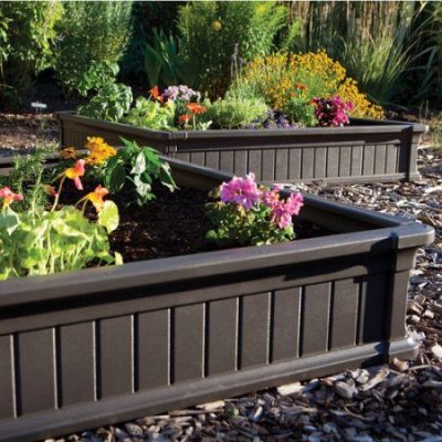 Here Are 5 Raised Garden Bed Kits That You Can Easily Set Up In Your
