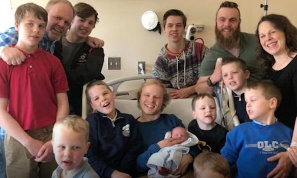 Parents Of 13 Sons Welcome 14th Baby Boys – The Name They Give Him Is Going Viral