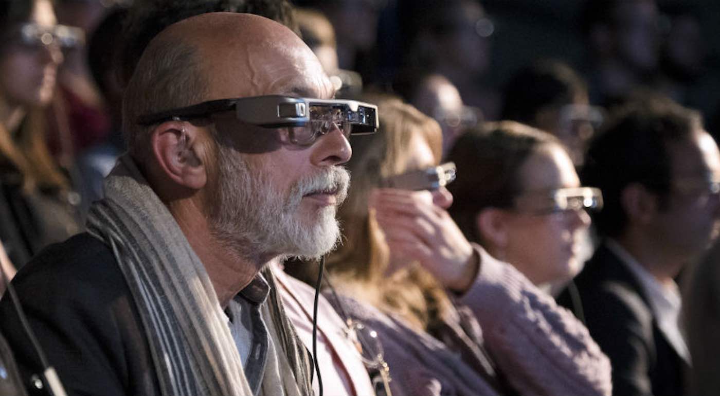 These New Smart Caption Glasses Allow Deaf People To Enjoy Live Theater