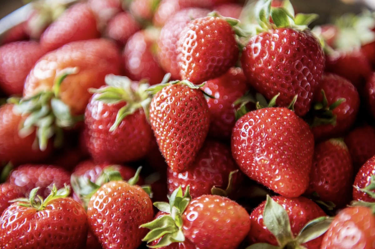 New 'Strawberry Challenge' Has TikTok Users Extracting Tiny Bugs From